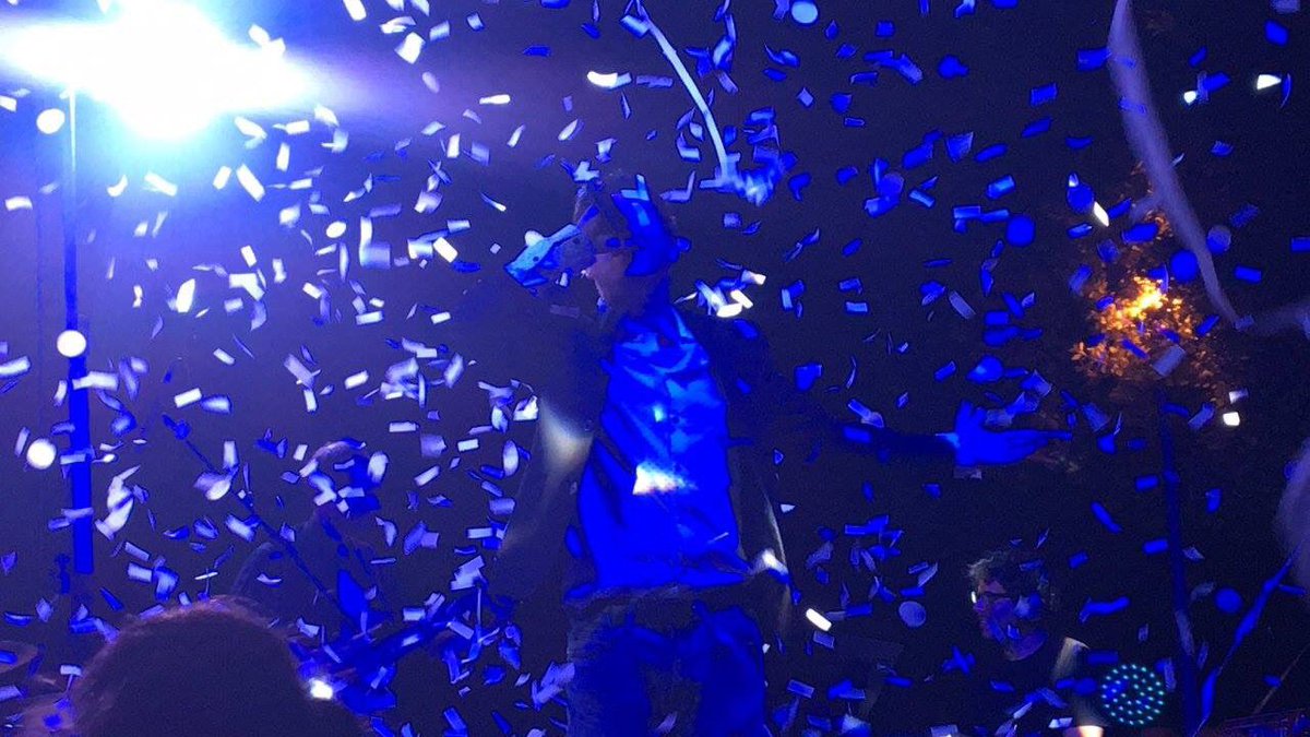 ABMusicOficial's tweet photo. Presentación del Nuevo Disco de @KanasurClubOfi en Salobreña (Granada) @13Verdina https://t.co/bylcqwE7ON