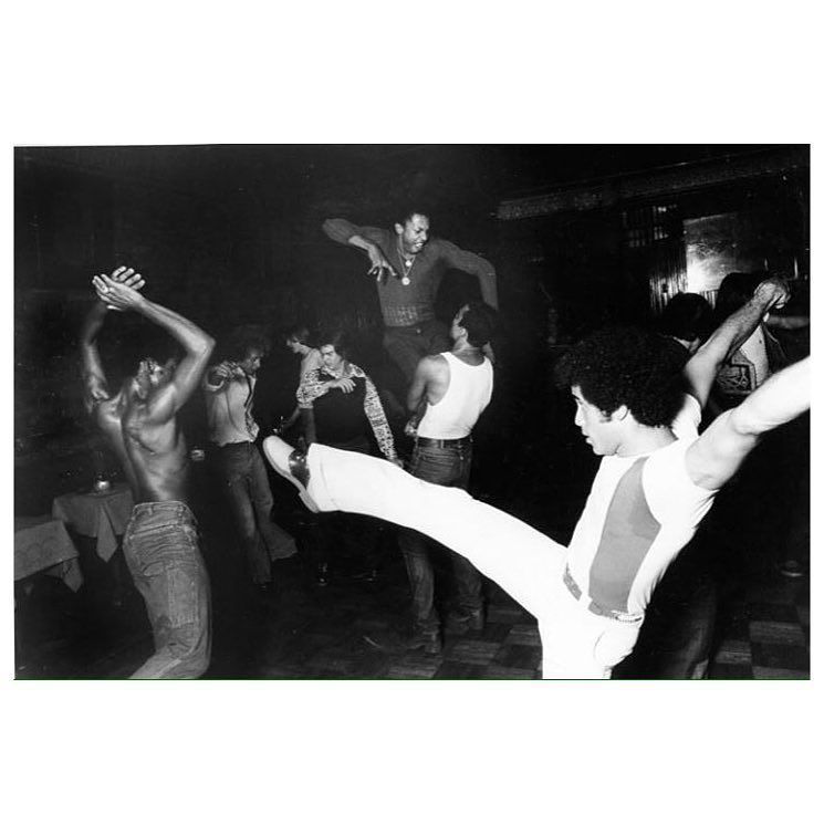 GoodRoomBK's tweet photo. Happy Loft Day 🎈

#lovesavestheday #loveisthemessage #justkeepondancing #happysunday #theloft #goodroom https://t.co/UhpHC8KrKO