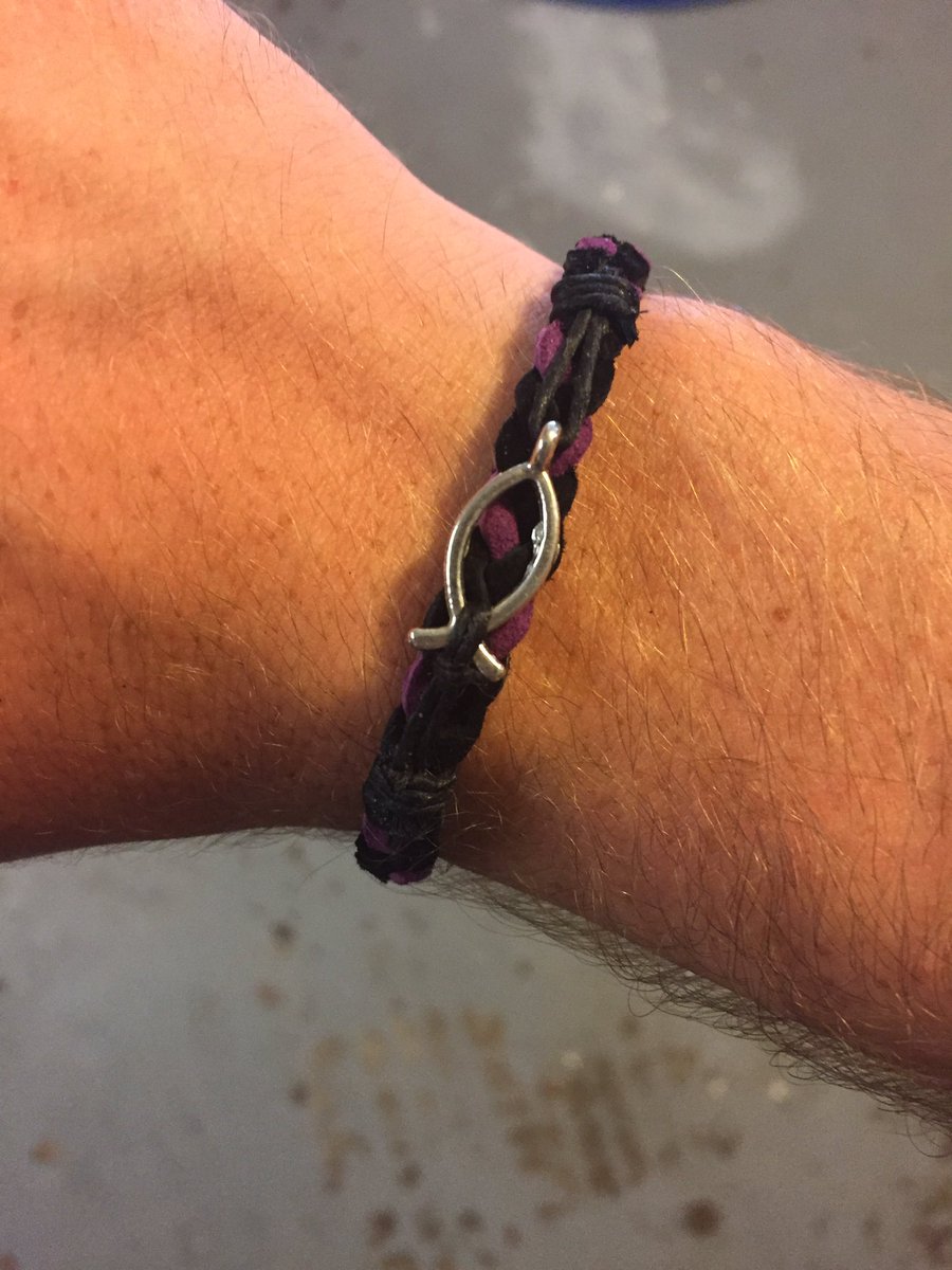 ichthysbracelet's tweet photo. Fresh off the line! Like and retweet if you'd wear one!  Braided #bracelet for #mission trips! https://t.co/zVyfx7Z1zQ