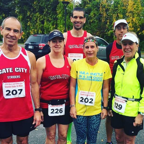 GateCityStrider's tweet photo. Some Striders at the Granite State 10 miler #GateCityStriders #runchat #werunsocial https://t.co/N1rVs35gA5