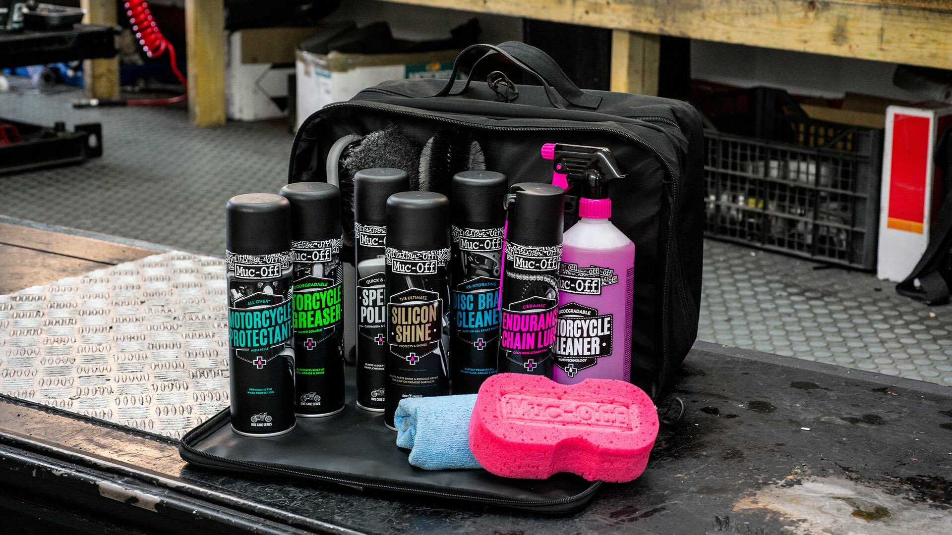 Motorcycle Ultimate Cleaning Kit for Motorcycle Muc-Off