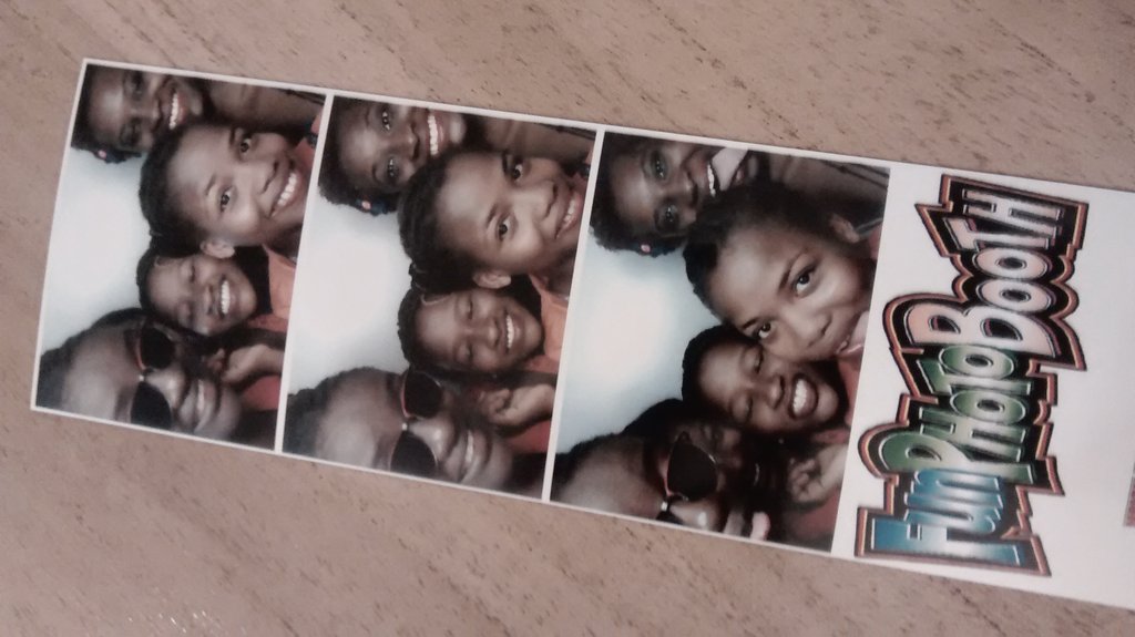 djudaly's tweet image. #FunPhotoBooth 
Tank nou led😂😂
#OurSunday #Squad #Argentina