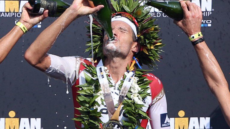 bzberlin's tweet image. Wettkampf auf #Hawaii #JanFrodeno ist zum zweiten Mal der #Ironman

bz-berlin.de/sport/jan-frod…