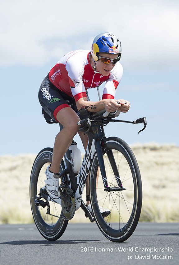 davidlmccolm's tweet image. Congrats @danielaryf Now a 2x Ironman World Champ AND with a course record! #IMKona @IRONMANtri #reallyfast