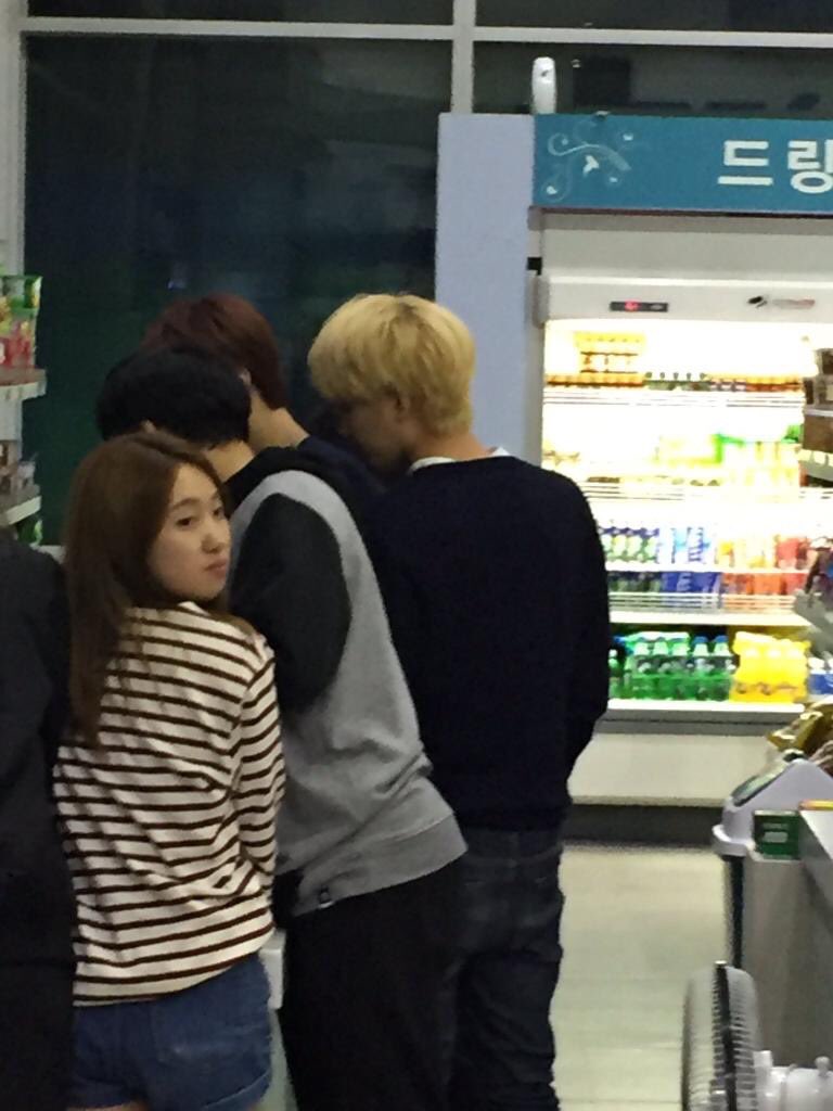 160910, taeil and yuta spotted at convenience store