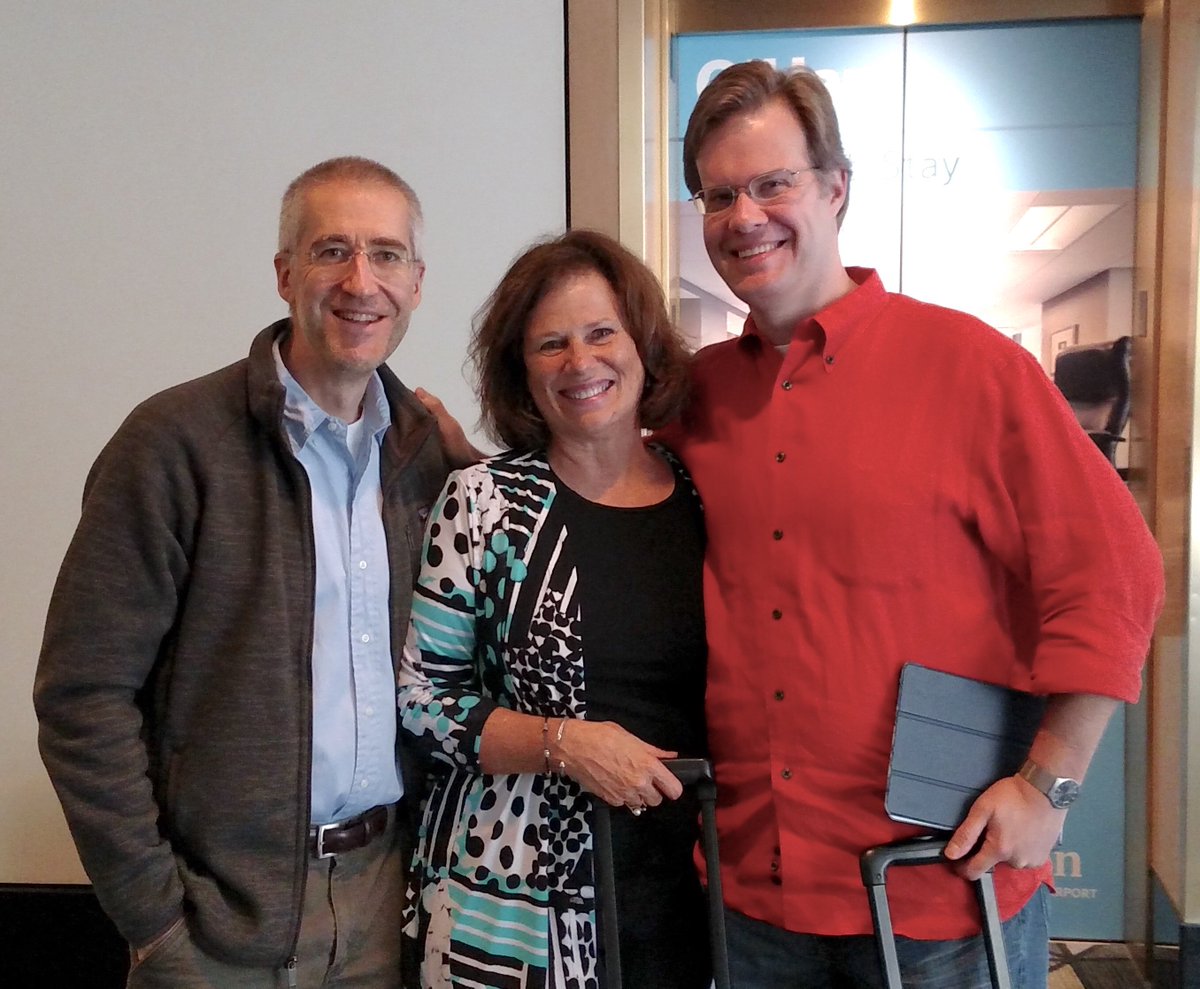 Marvelous lunch #OpenSpace with <a href="/DaigleSuz/">Suzanne Daigle</a> and <a href="/mherman/">michael herman</a> at OHare Hilton. Good things™ are afoot.