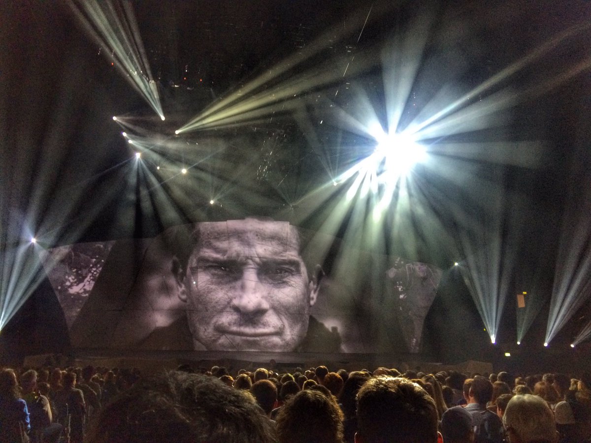 Dan_DanBennett's tweet photo. Thank you @BearGrylls for a action packed, powerful live show #Endeavour last night! Loved being part of the show!🏃🏻 https://t.co/BANcho2mqo