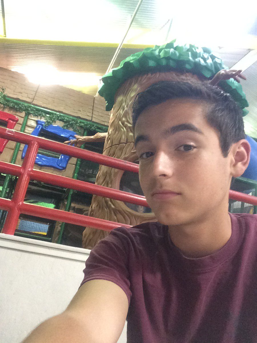 MathewVanAllen1's tweet photo. At Funworks for little brother's birthday. I miss going on the playground https://t.co/mhJRzaxKGo