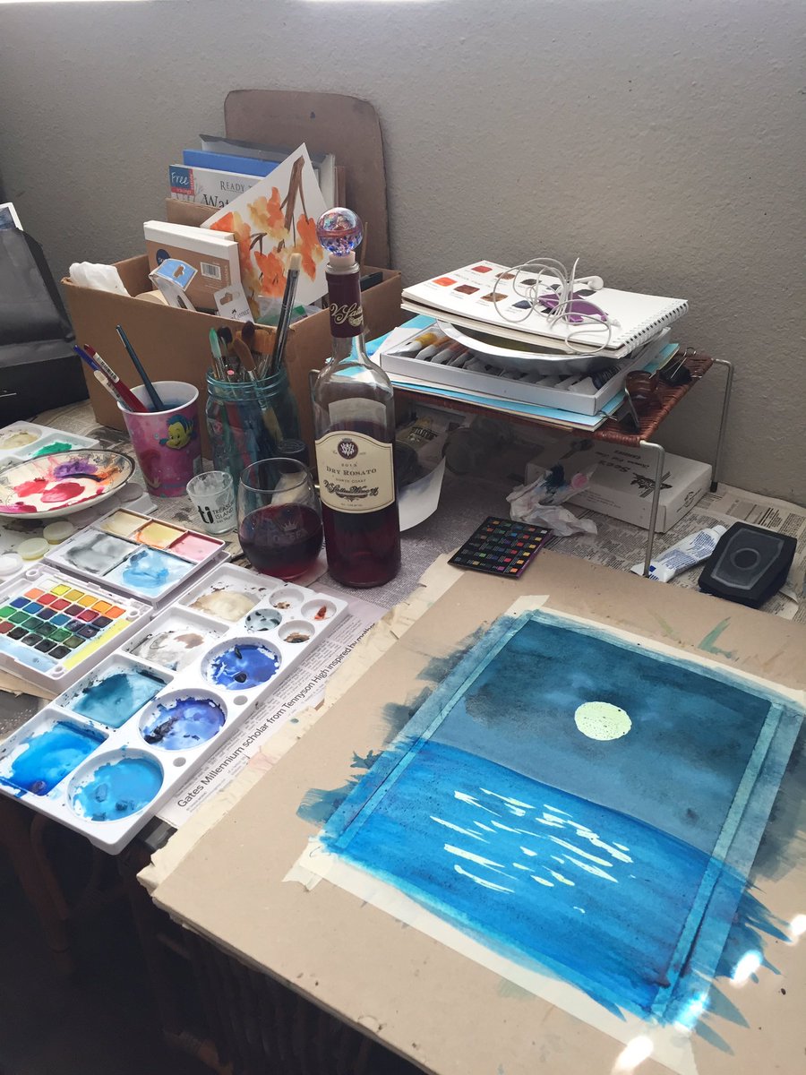 miyakoyamamoto's tweet photo. @winevibeguide Making my own wine/paint party today! #winelovers #artist #painting #napa #vsattui #rosato #BayArea https://t.co/TBBR41YJdQ