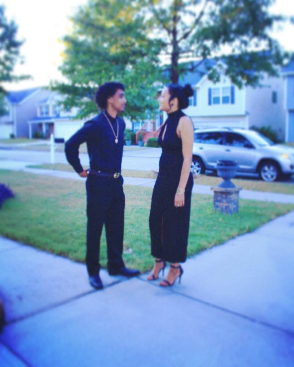 PhazzoThaGod's tweet photo. Killen tha game #hoco2k16 https://t.co/nEoRASyTYM