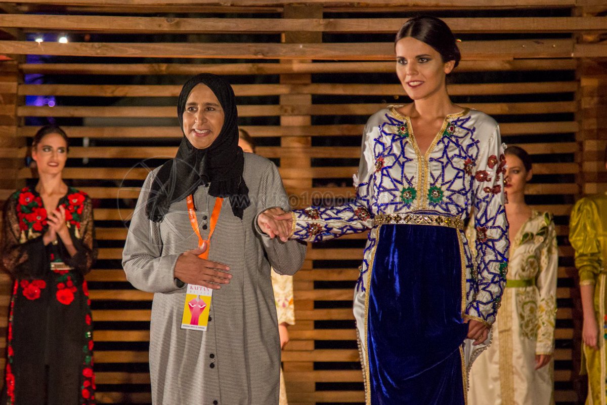 iso100photpress's tweet photo. Diseños de Khadija Abou-Ek-Karam en @kaftan_malaga @latermicamlg @NuevaModa @DNI_SCHOOL en nuestra web: https://t.co/GLie7x8San https://t.co/5cxxzEFbOo