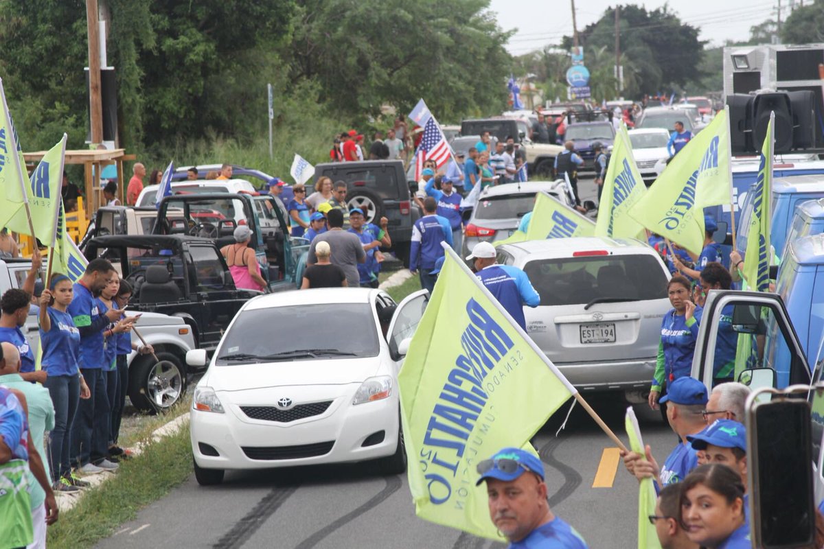 trschatz51's tweet photo. Caravana en #Camuy junto a nuestro @AlcaldeCamuy Edwin García @JoitoPerez @ChayanneSen @ZoeLaboy #CamuyHayEsperanza https://t.co/he8Ilgb7V3