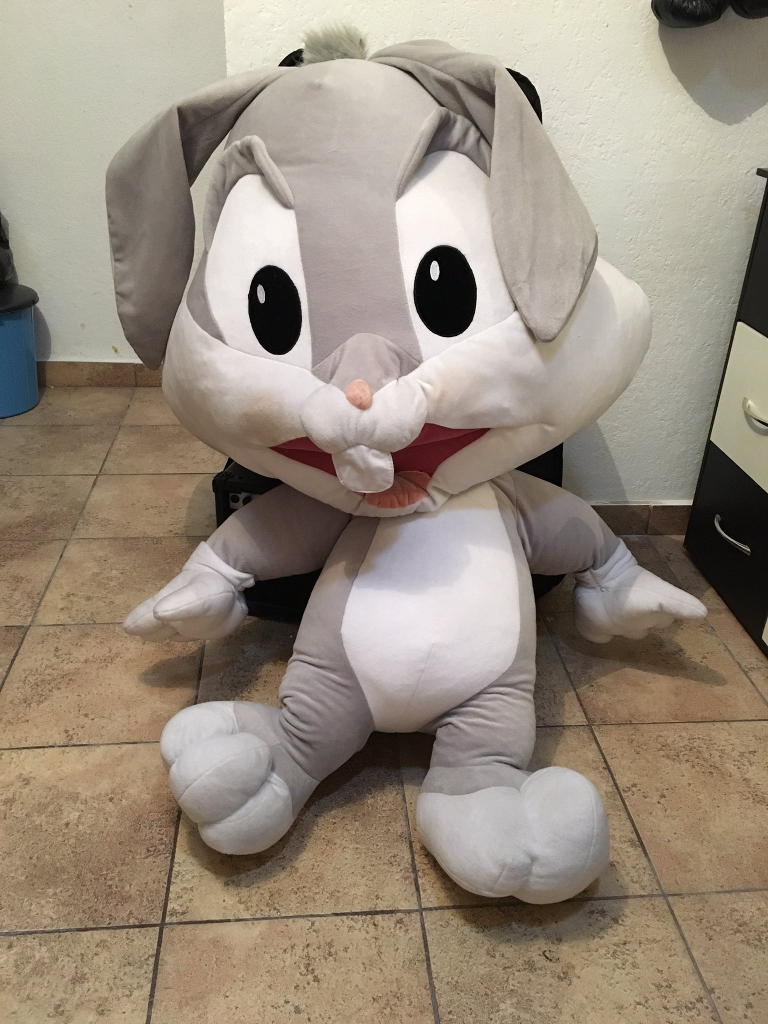 Peluches cheap bugs bunny