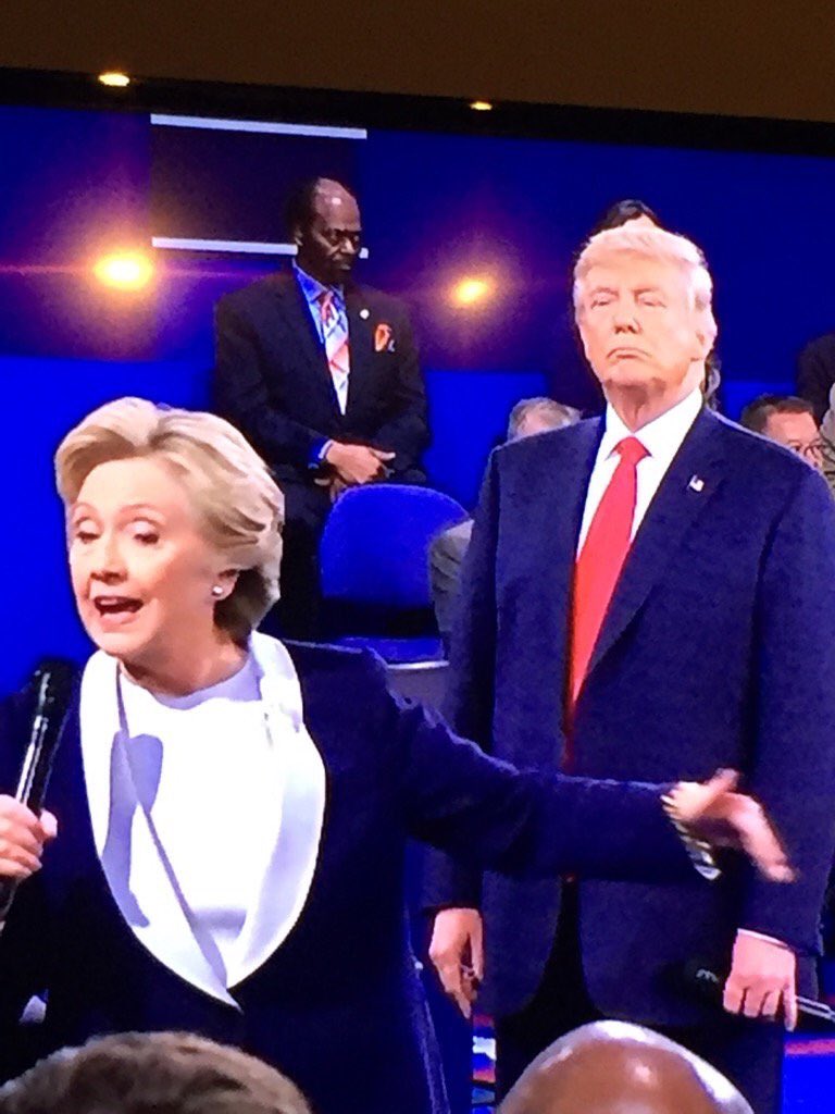 MUNGirlProblems's tweet photo. When you're about to drop some fire further explaining your clauses on funding #mungirlproblems #debate https://t.co/1J8cs3QuLP