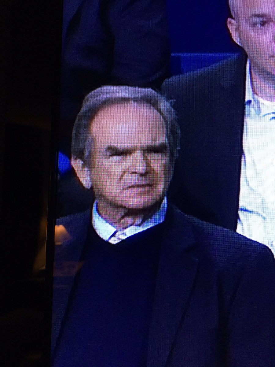 JayAndreeff's tweet image. my personal favorite. You can see the indecsion.