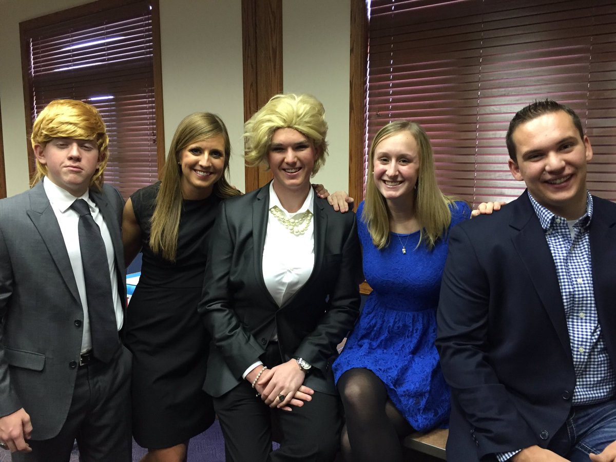 susieheavner's tweet photo. To lighten the #debate2016 mood.. fav/retweet if @carmodyconnor wore it better. https://t.co/a2wpONbClX