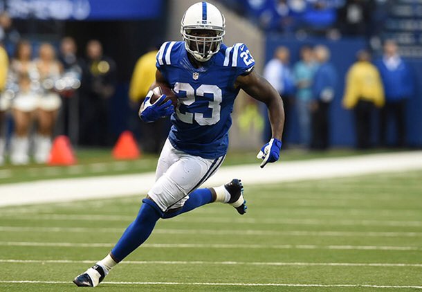 SportBrackets00's tweet photo. Best NFL RB
•Round of 32•

RT for Leveon Bell
FAV for Frank Gore https://t.co/DpVGJTj4vF