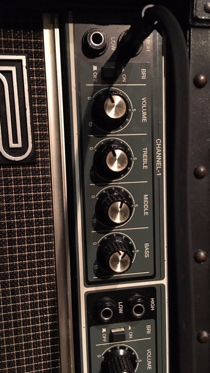 久々のJCだったけど、いい音だった。 ハコのアンプはいつもマーシャル