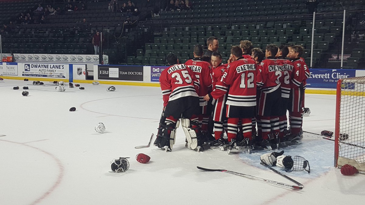 <a href="/AMHA_Hockey/">Abbotsford Hawks</a> Hawks take the 4th Annual Great Northwest Bantam Thanksgiving Tournament at <a href="/XfinityArena/">dennis</a> defeating the @RichmondMinor Blues