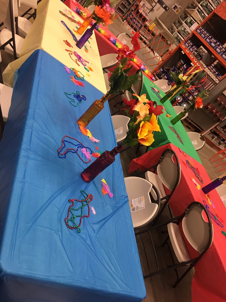 Cashier appreciation!! 4112 does Rio Carnival!!!!