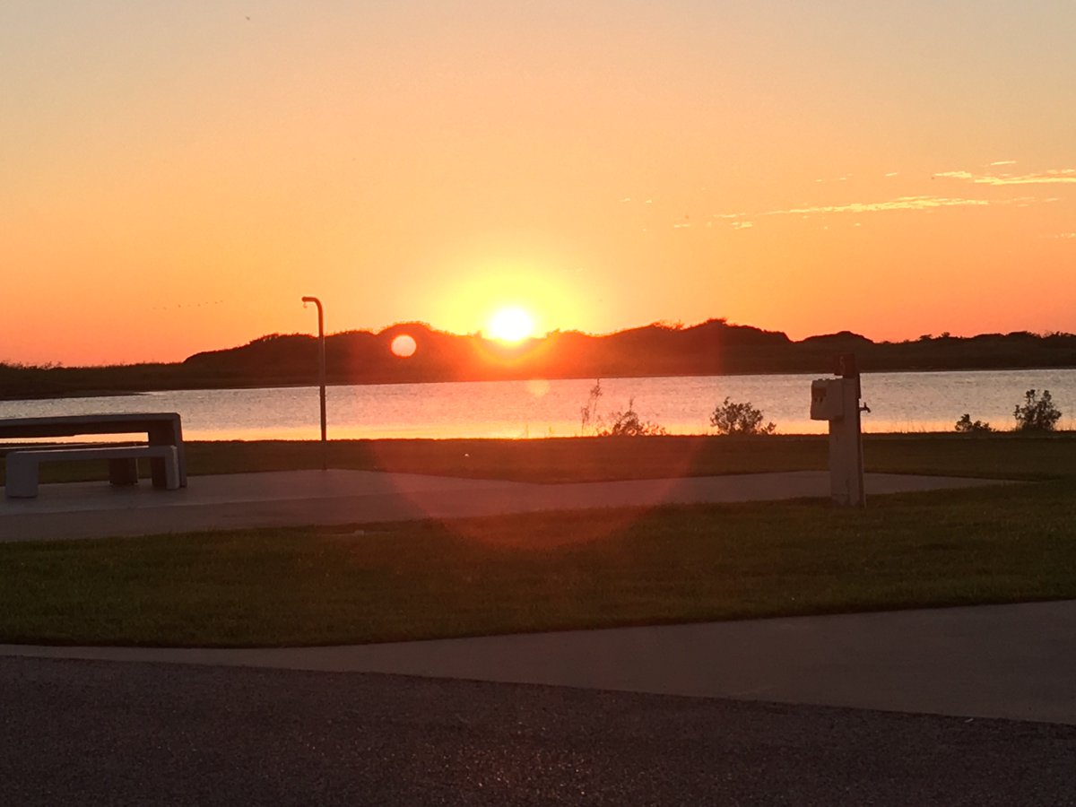 SimsOHTX's tweet image. Beautiful sunset.