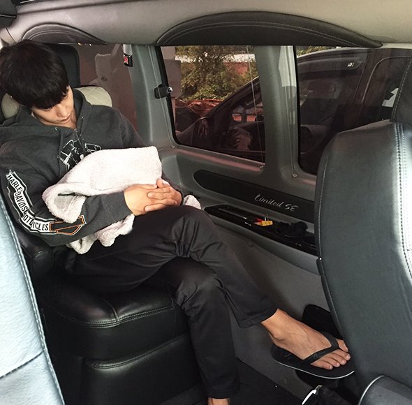 CuX_ZvyUsAA4foq.jpg:large