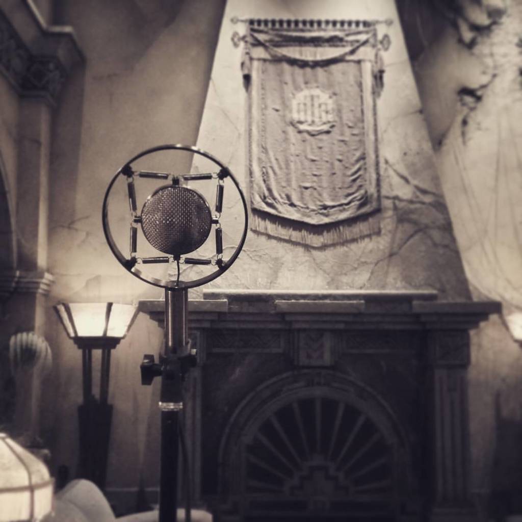 MacabreFantasy's tweet photo. The Silver Lake Sisters final show… #Twilightzone #towerofterror #disneyland #disneyscaliforniaadventure (at Disney… https://t.co/fKJ9XQgrgR