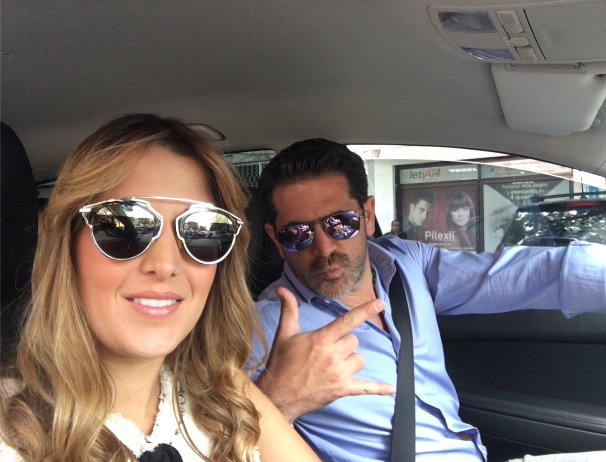 De camino al cumple de mi abuelita 90 años de felicidad!!