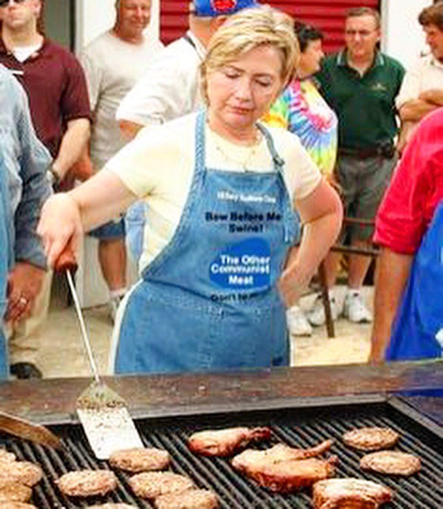 RevCiancio's tweet photo. Let's talk about real issues: @realDonaldTrump likes his steak well done. @HillaryClinton likes everything spicy #debate #illgrillwithher https://t.co/scygFj298u