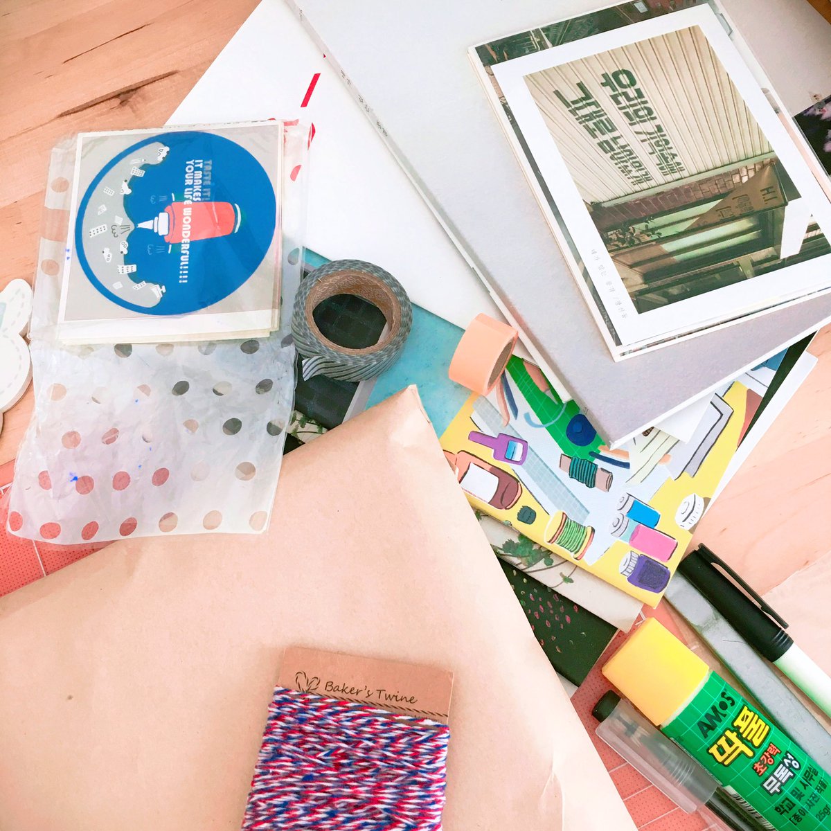 ssssource's tweet image. 어제까지 입금 확인된 주문건들 오늘 발송됩니다.💃✨ 열심히 포장하는 중이에요!☺️❤️