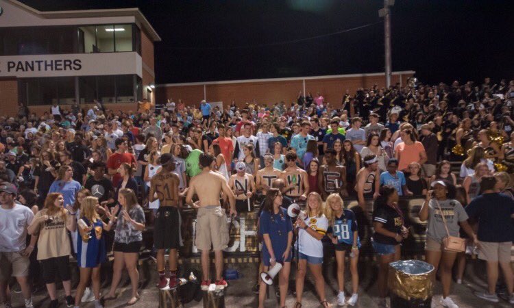 TopStudentSects's tweet image. The Panther Pit

Pell City, AL