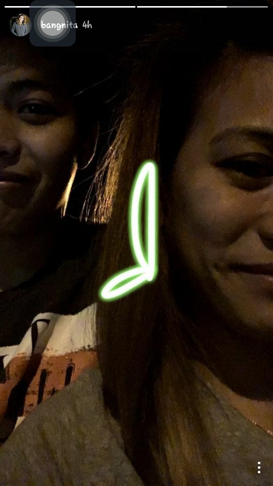VicBang06's tweet photo. Alululululu😍😁 good morning love birds..💋❤

(c) madam https://t.co/SRtm4Y7BTS