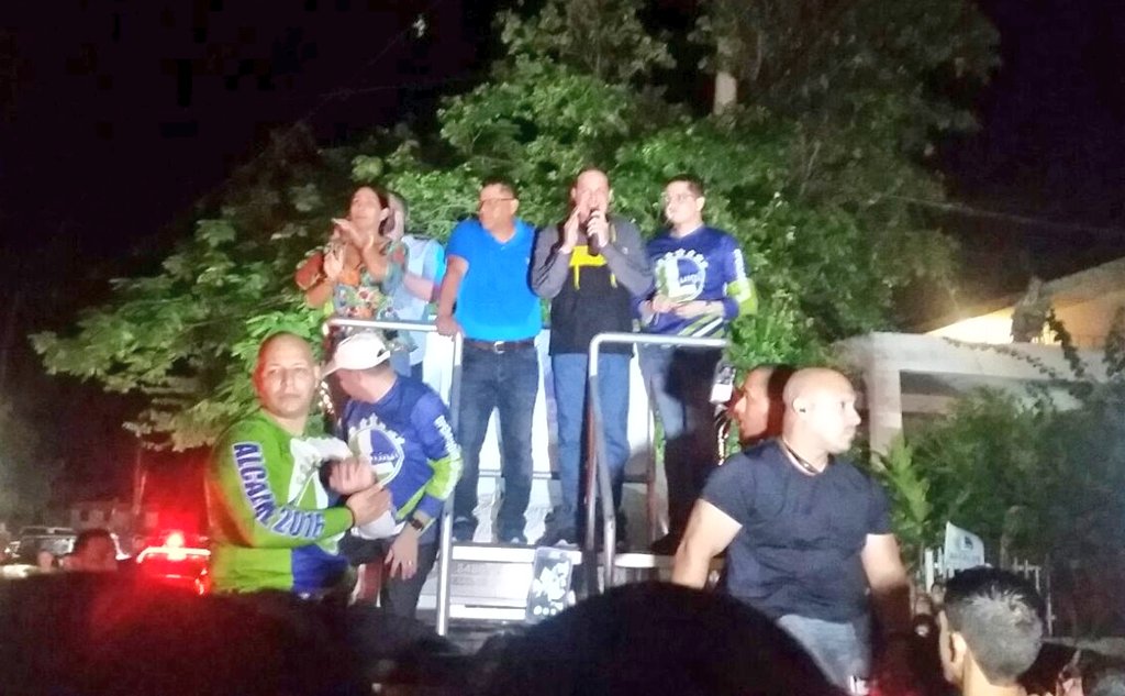 vtorres2016's tweet photo. De Rally con el próximo Alcalde de #Yauco #LuigiTorres #SomosUnEquipo #GarantizaTuFuturo #HoySomosMas #JuntosPodemos https://t.co/TaLmVPYGBX
