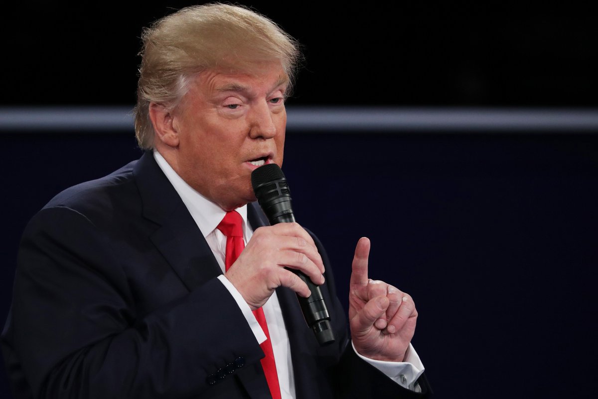This is the moment the debate went off the rails read.bi/2dEeeaB