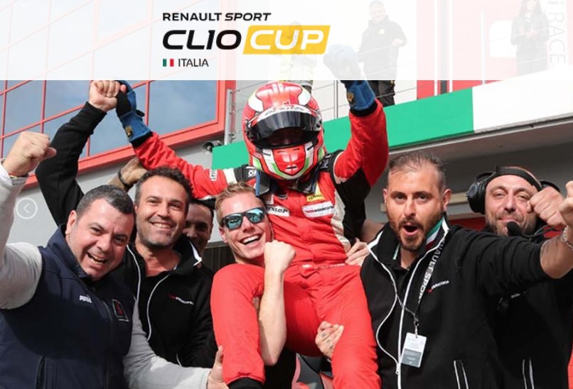 <a href="/essecorse1/">Essecorse</a> è Campione Clio Cup Italia by <a href="/flp_renault/">Fast Lane Promotion</a> 2016 con Cristian Ricciarini. #essecorsecampioneclio2016