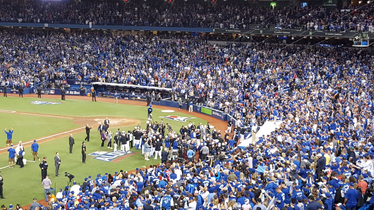 perezg10's tweet photo. ALCS next! https://t.co/OuMVx7NQXr