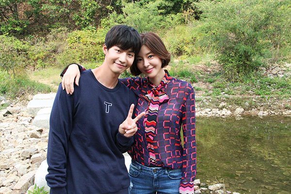 CuYAQ8cVUAQ2oBl.jpg:large