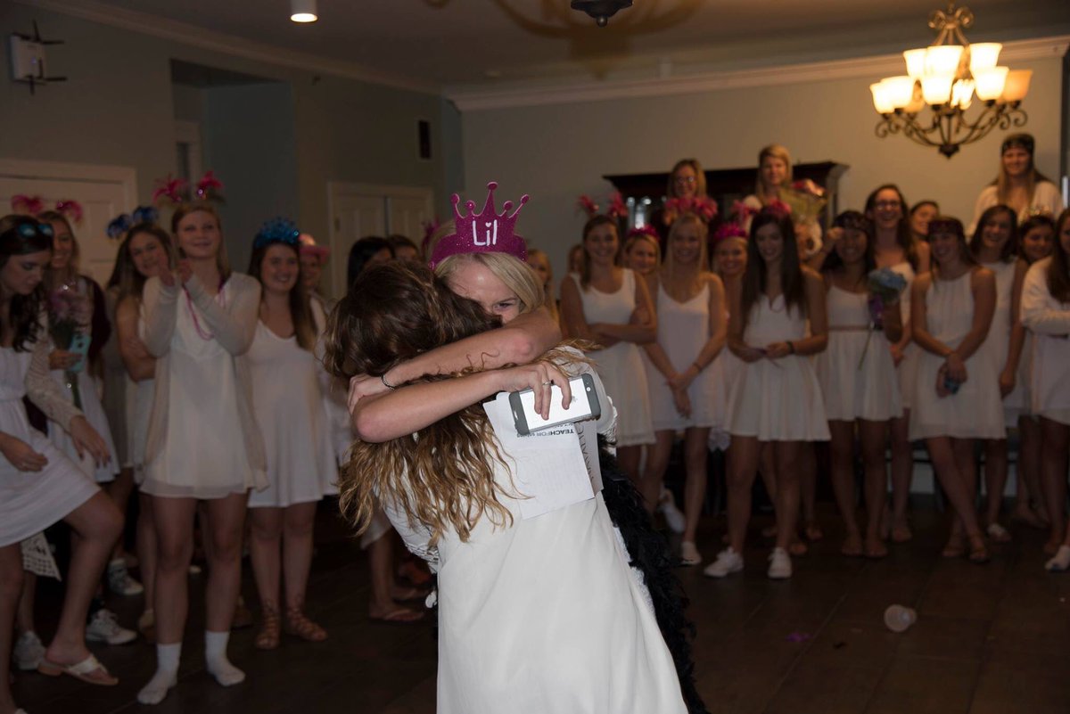 Zeta Tau Alpha tweet media