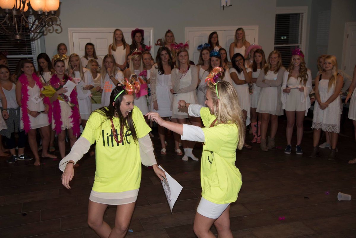 Zeta Tau Alpha tweet media