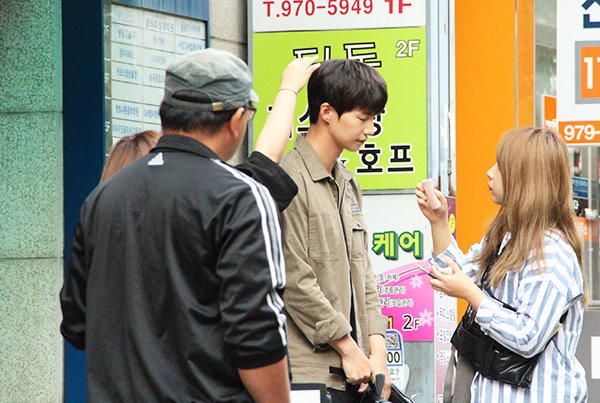 CuYBbQaVUAAmoeE.jpg:large