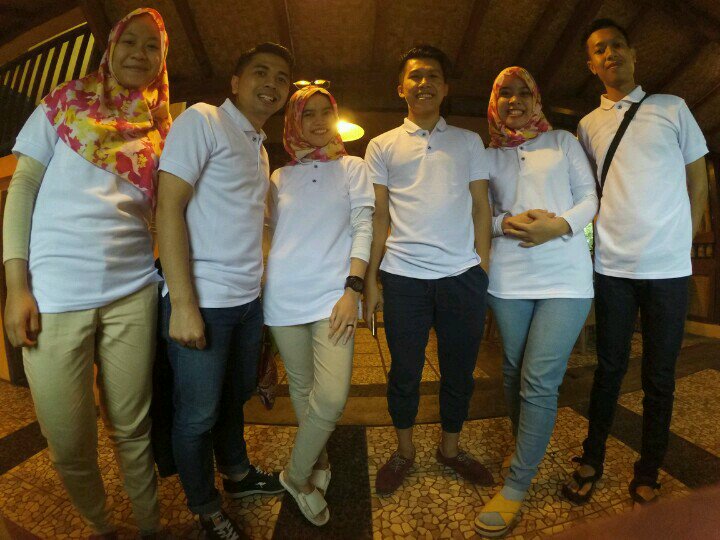 mutiaraarbii's tweet photo. Aku, kamu, mereka, jadi kita.. https://t.co/YocsFX7RPZ