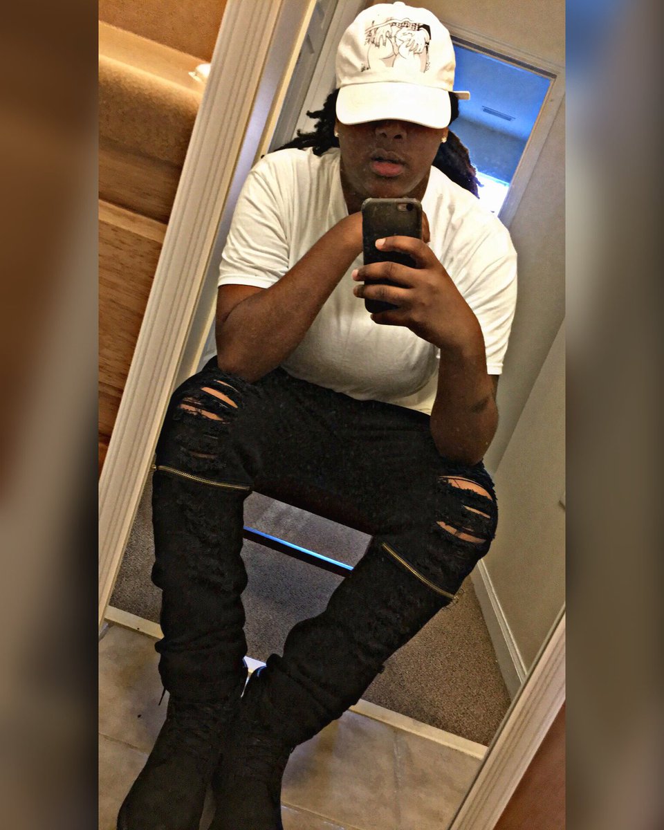 Divine Ty tweet media