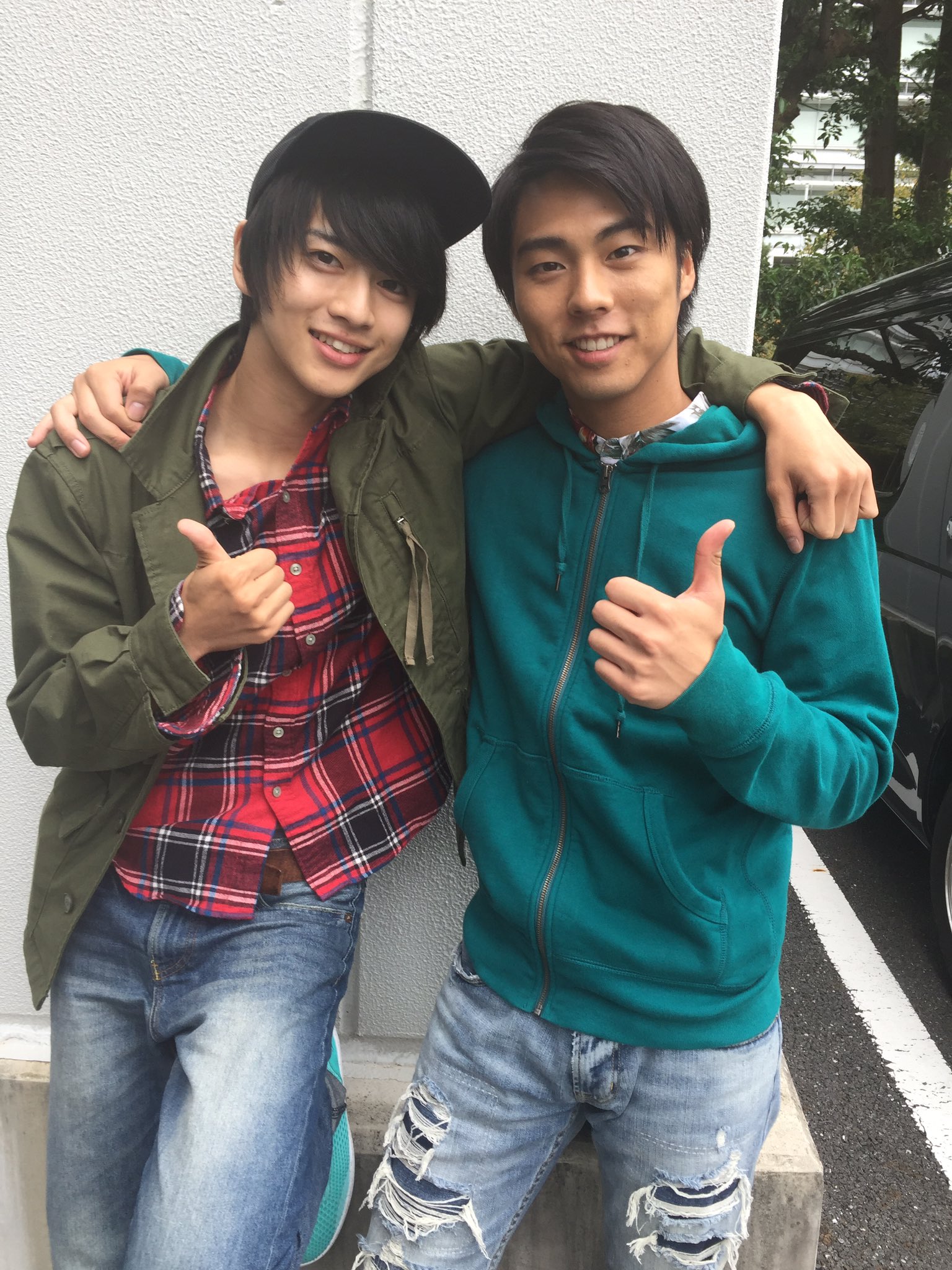 仮面ライダーエグゼイド 生写真　飯島寛騎×小野塚勇人 新品・未開封】飯島寛騎 小野塚勇人 仮面ライダーエグゼイド