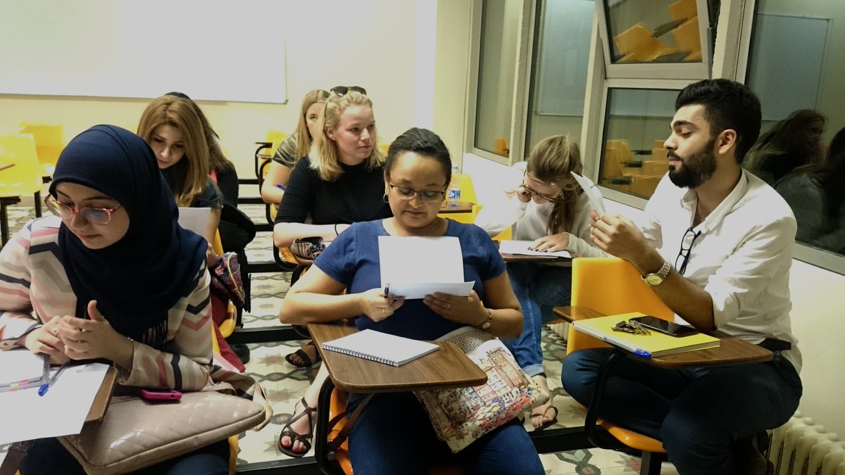 Jusoor_ngo's tweet photo. صور من الجلسة الثانية لبرنامج التبادل اللغوي 
Photos of the second #session for #language_exchange program https://t.co/NCiuasI17i