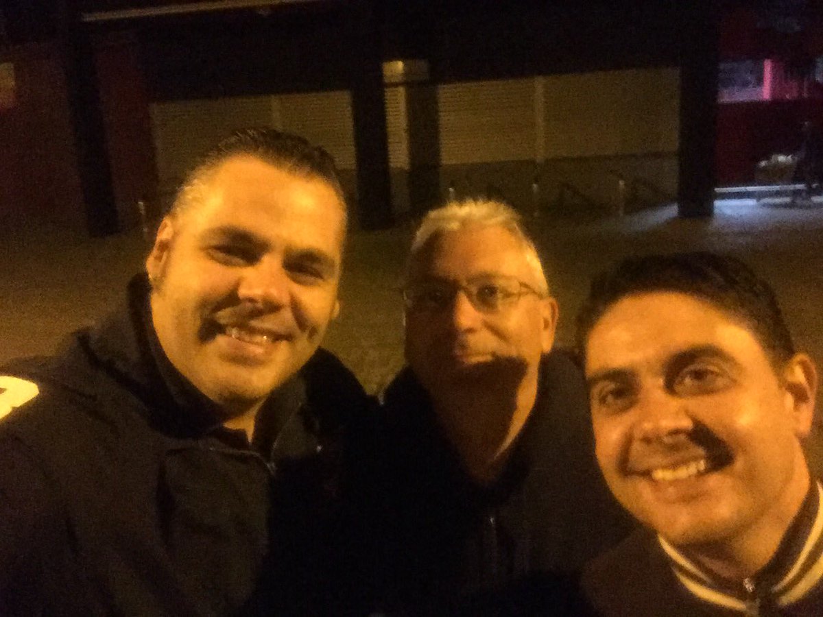 juanjotena1905's tweet photo. Aqui los 3 mosqueteros. Anda que nos van a quitar las entradas. @javicab81 #RoadtoButarque https://t.co/VJ00YLV9zq