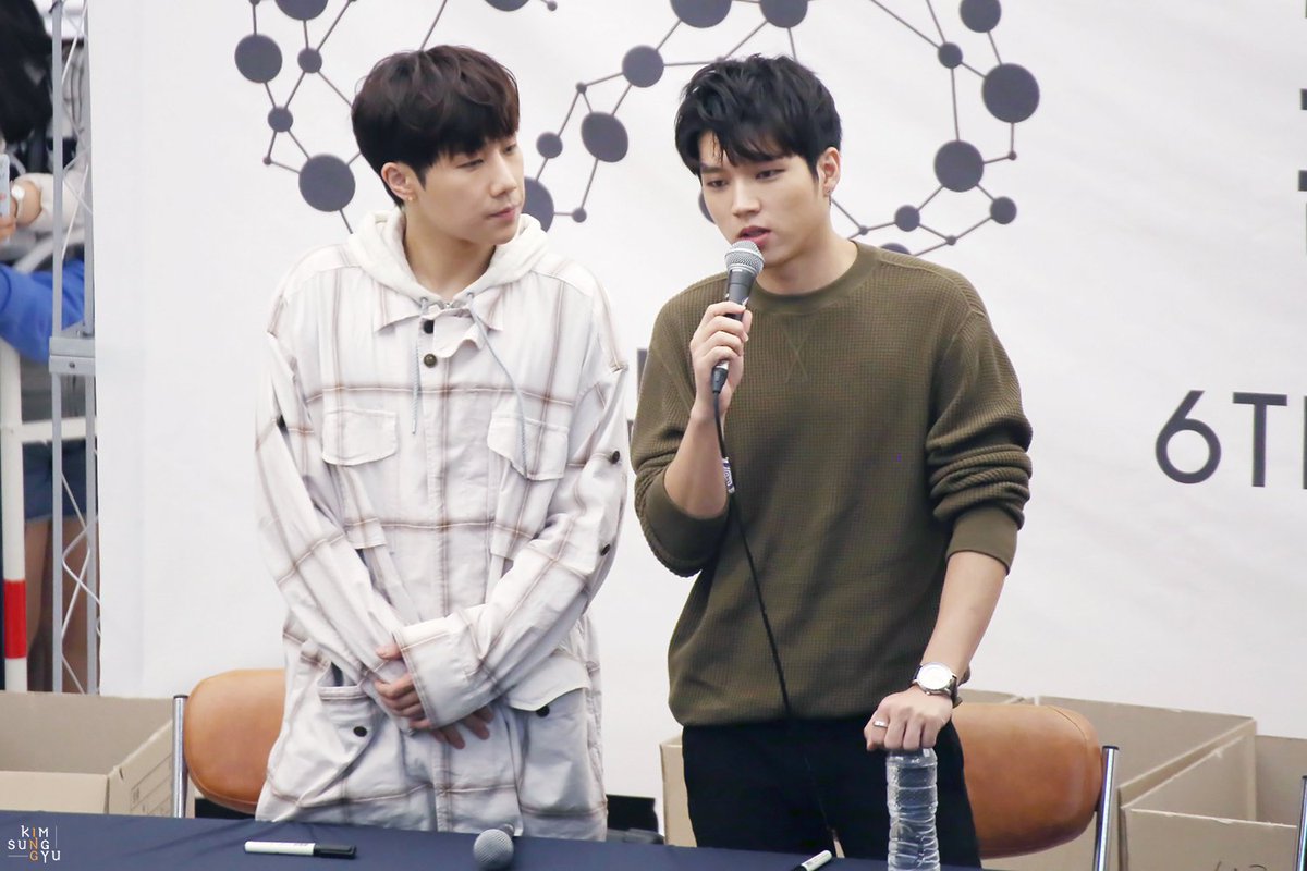 uri_infinitee's tweet photo. [PIC] 161009 Fansign COEX - Woogyu
Cr. Logo https://t.co/mivIt8I9aj