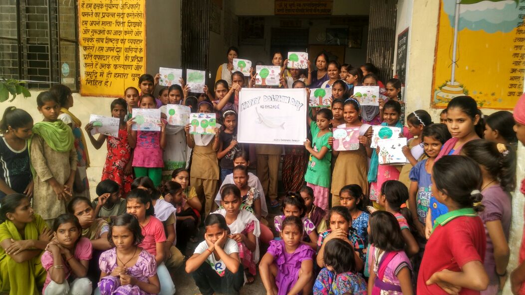 CEEahmedabad's tweet photo. Dolphin day celebration #October5 in 500 pvt &amp; govt schools in UP &amp; Bihar #painting #essaycomp #awarenessrallies #pledgetoprotect #ceeindia https://t.co/2j05X5epQt