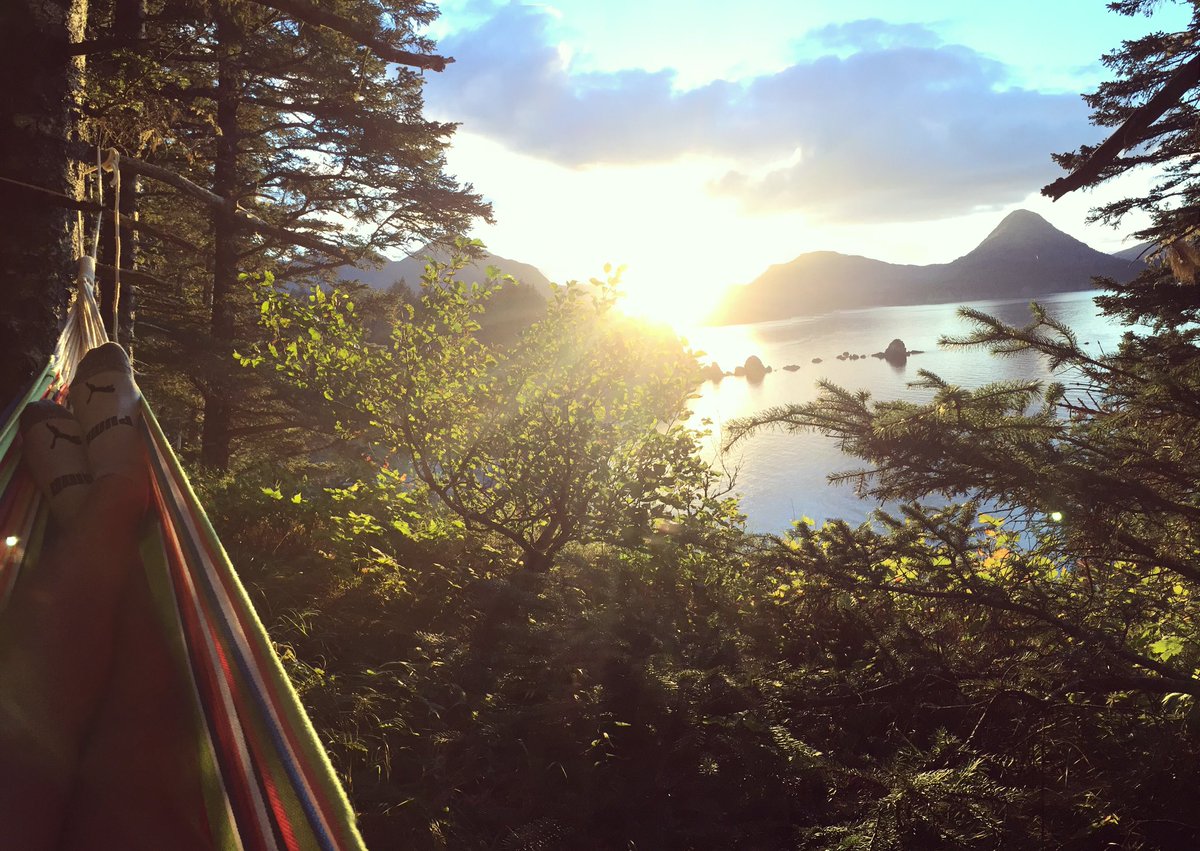 keith_osowsow's tweet photo. Love this place that I get to call "home" 💙 #KodiakAK https://t.co/Lcu0sluYqK