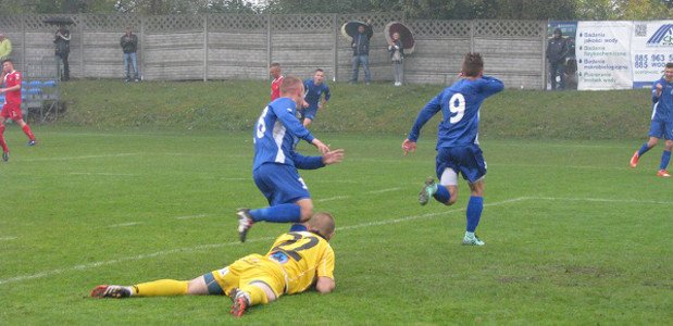 RegionalnaPilka's tweet photo. #U19: #SLJS @ruchchorzow1920 gromi @zaglebie_eu  6:2 [FOTO] 
https://t.co/EbRXdx4Y1N https://t.co/UREHy6GN4J