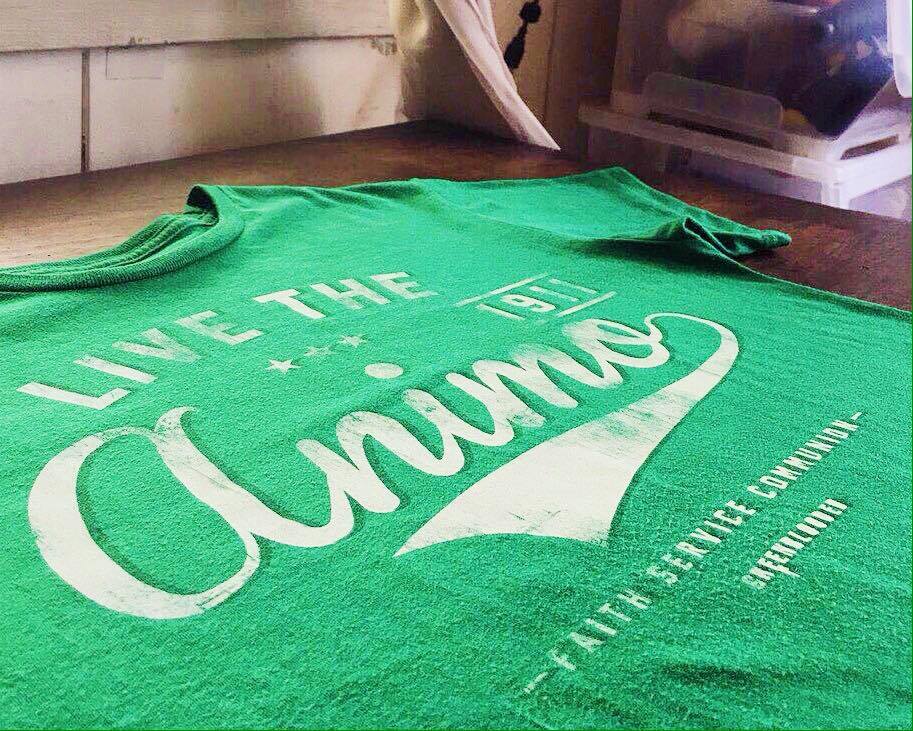 DLSU_LAMB's tweet photo. Be one with the Lasallian community this UAAP season with Green Blooded Tees! #ProudToBeGreenBlooded #LPEP2k16 #AllGearedUp https://t.co/HYSe0duhhN